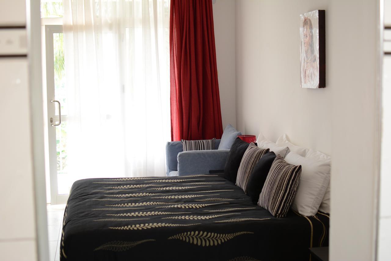The Shoebill Nest Bed & Breakfast Kampala Exterior photo